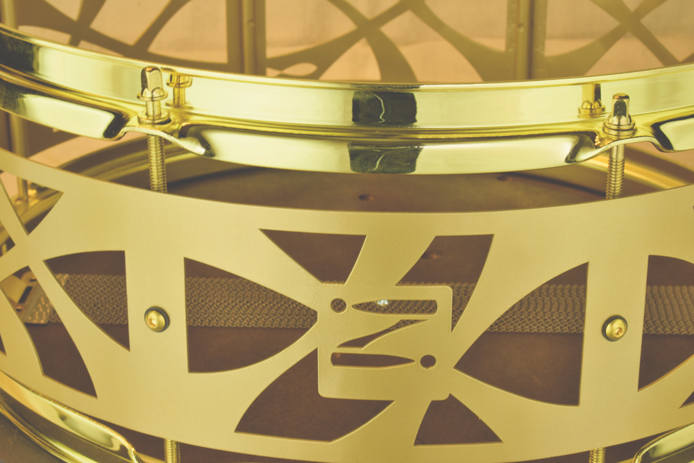 Snare drum hardware for free-floating snare drum