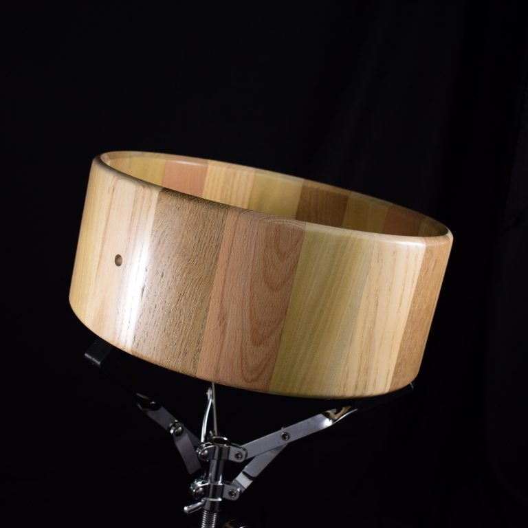multi hardwood shell for free-floating snare drums