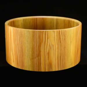 Ash stave shell with bearing edges and two side air vents