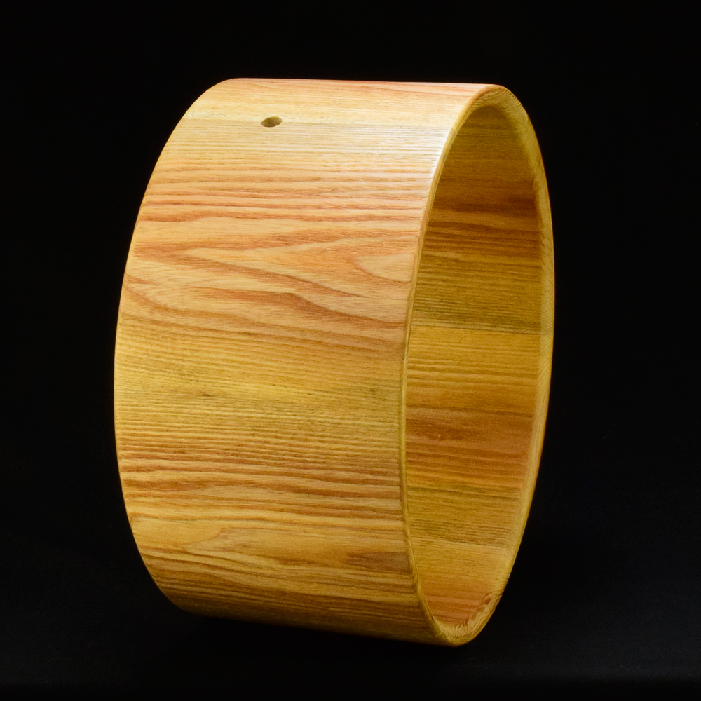 Ash stave shell with bearing edges and two side air vents
