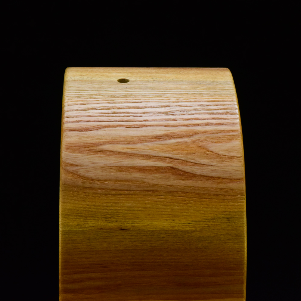 Ash stave shell with bearing edges and two side air vents