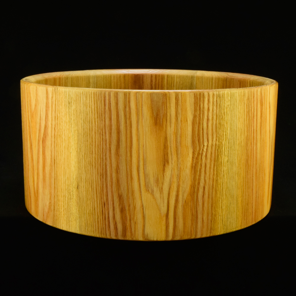 Ash stave shell with bearing edges and two side air vents