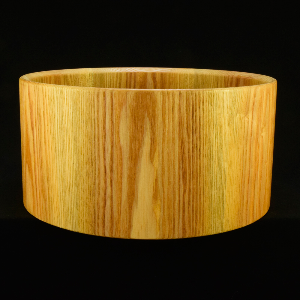 Ash stave shell with bearing edges and two side air vents
